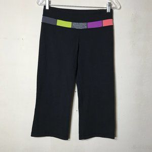 Lululemon Size 6 Crop Capri Reversible Leggings Multi Color Waist